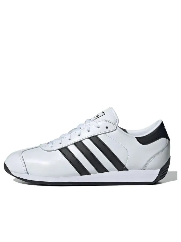 Кроссовки adidas Country 2 'White Black' — изображение 1 из 5, белый