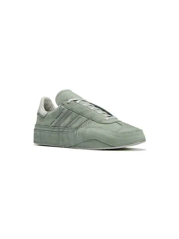 Кроссовки и 3 газели Adidas — изображение 3 из 4, серебристый/зеленый