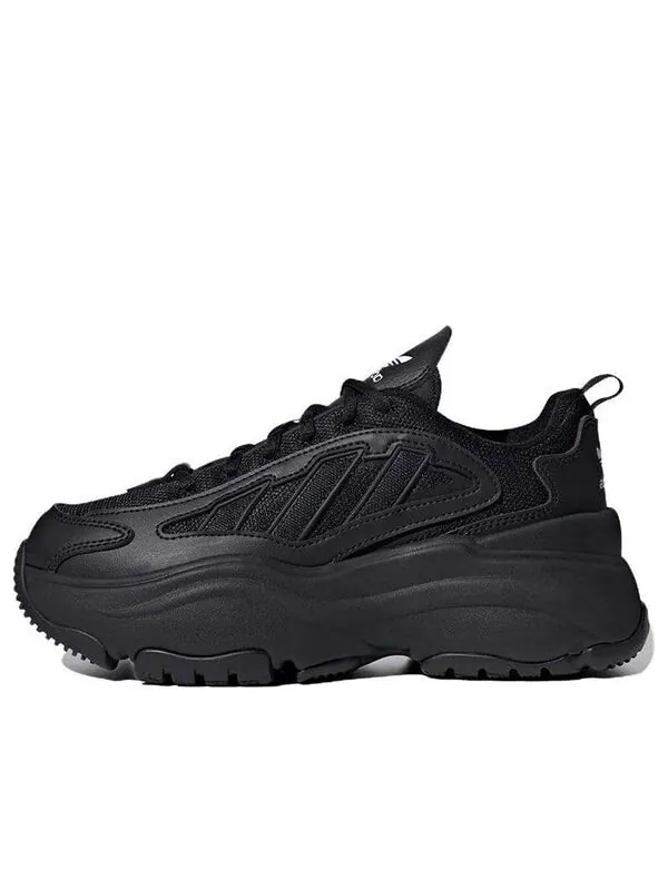 Кроссовки ozgaia Adidas — изображение 1 из 4, черный/черный/белый