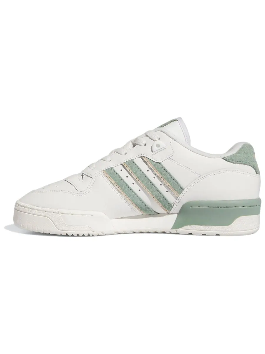Кроссовки adidas Rivalry Low 'White Silver Green' — изображение 2 из 6, белый