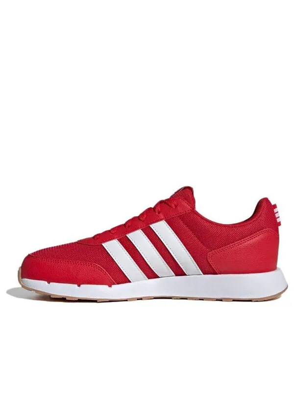 Кроссовки 50-х годов Adidas, алый — изображение 1 из 4, белый
