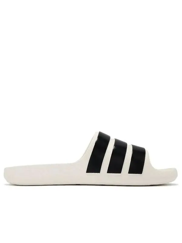 Тапочки adilette flow slides 'white black' Adidas — изображение 2 из 4, белый/черный/белый