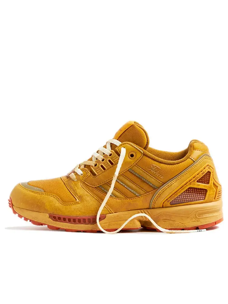 Кроссовки adidas x END. ZX 8000 'Consortium Cup - Future' — изображение 1 из 5, оранжевый