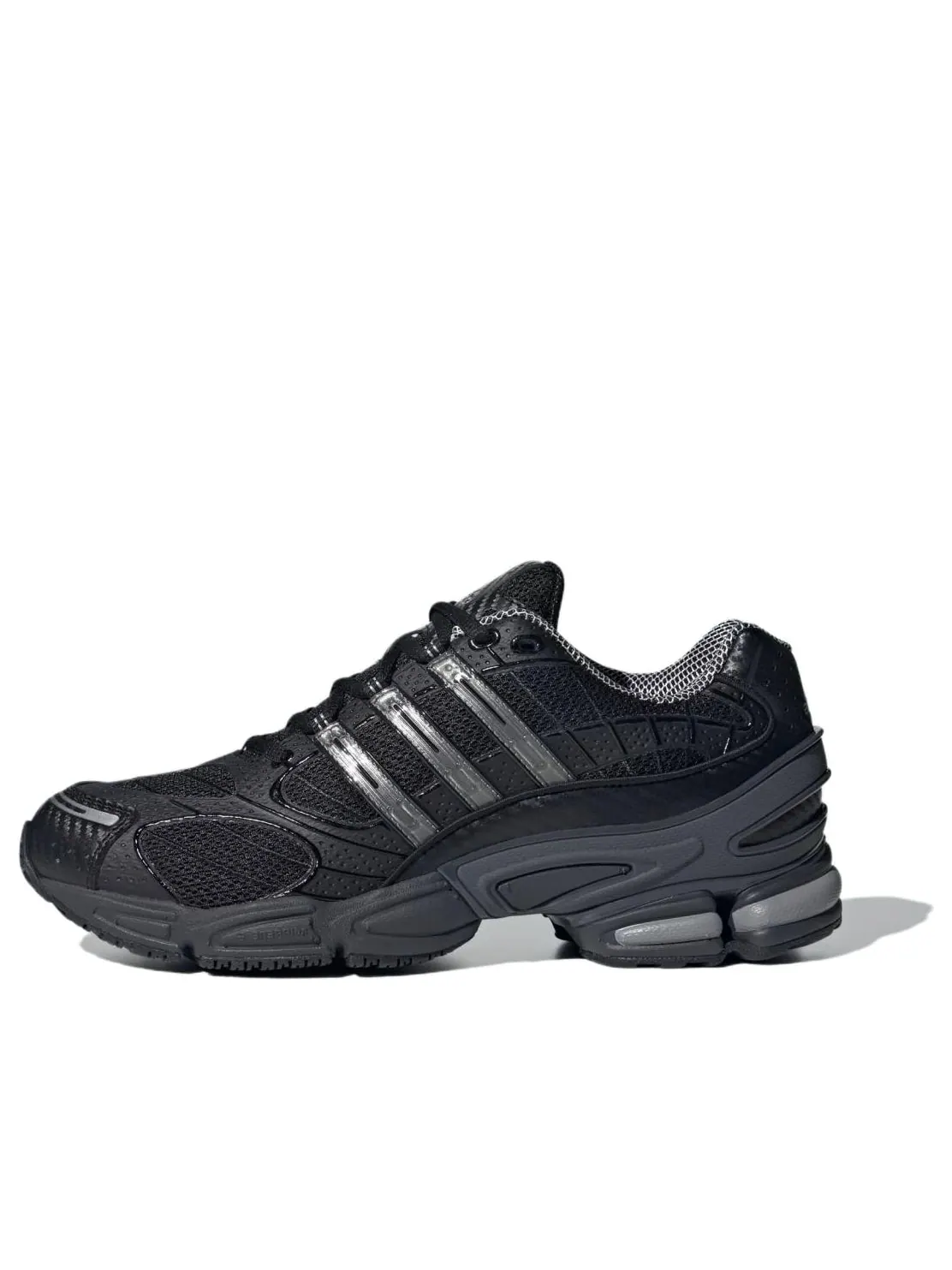 Кроссовки adidas Ozweego Pro 'Black' — изображение 1 из 5, черный