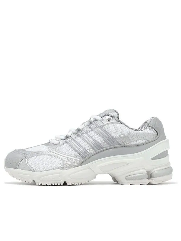 Кроссовки ozweego pro 'cloud white silver metallic' Adidas — изображение 1 из 4