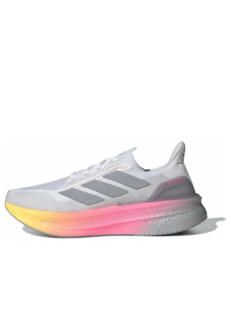 Кроссовки adidas UltraBoost 5X 'Cloud White Halo Silver Lucid Pink' — изображение 1 из 4, белый