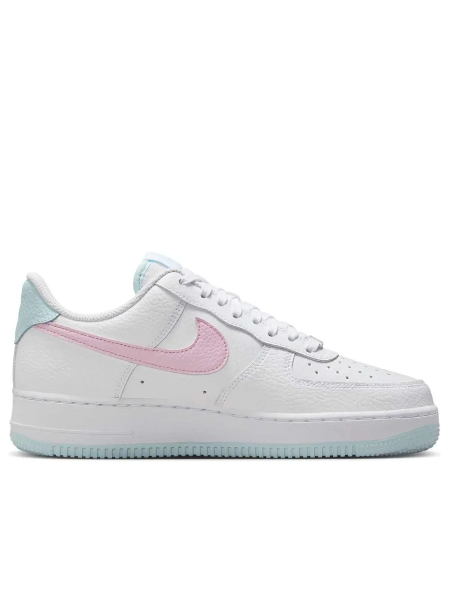 Кроссовки (WMNS) Nike Air Force 1 '07 'White Pink Foam Glacier Blue' — изображение 2 из 6, белый