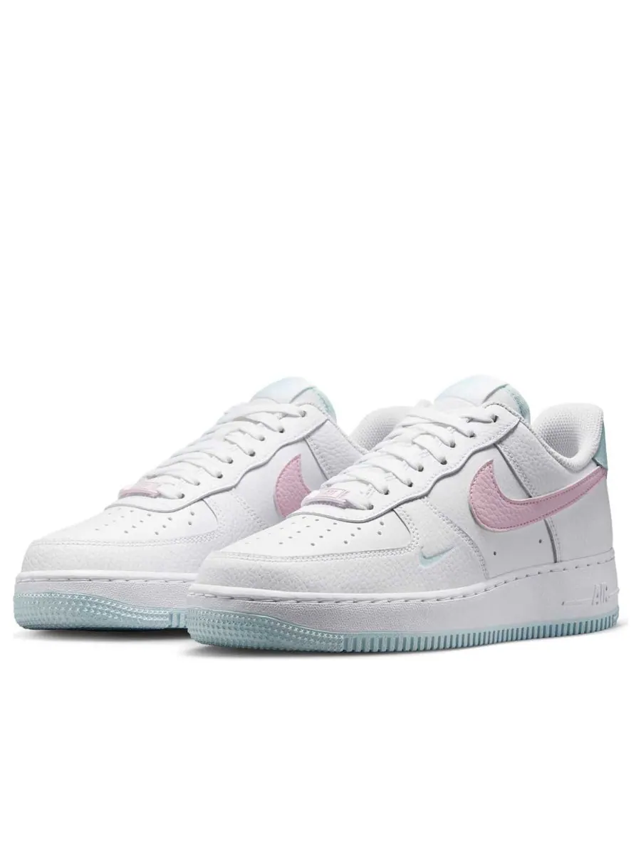 Кроссовки (WMNS) Nike Air Force 1 '07 'White Pink Foam Glacier Blue' — изображение 3 из 6, белый