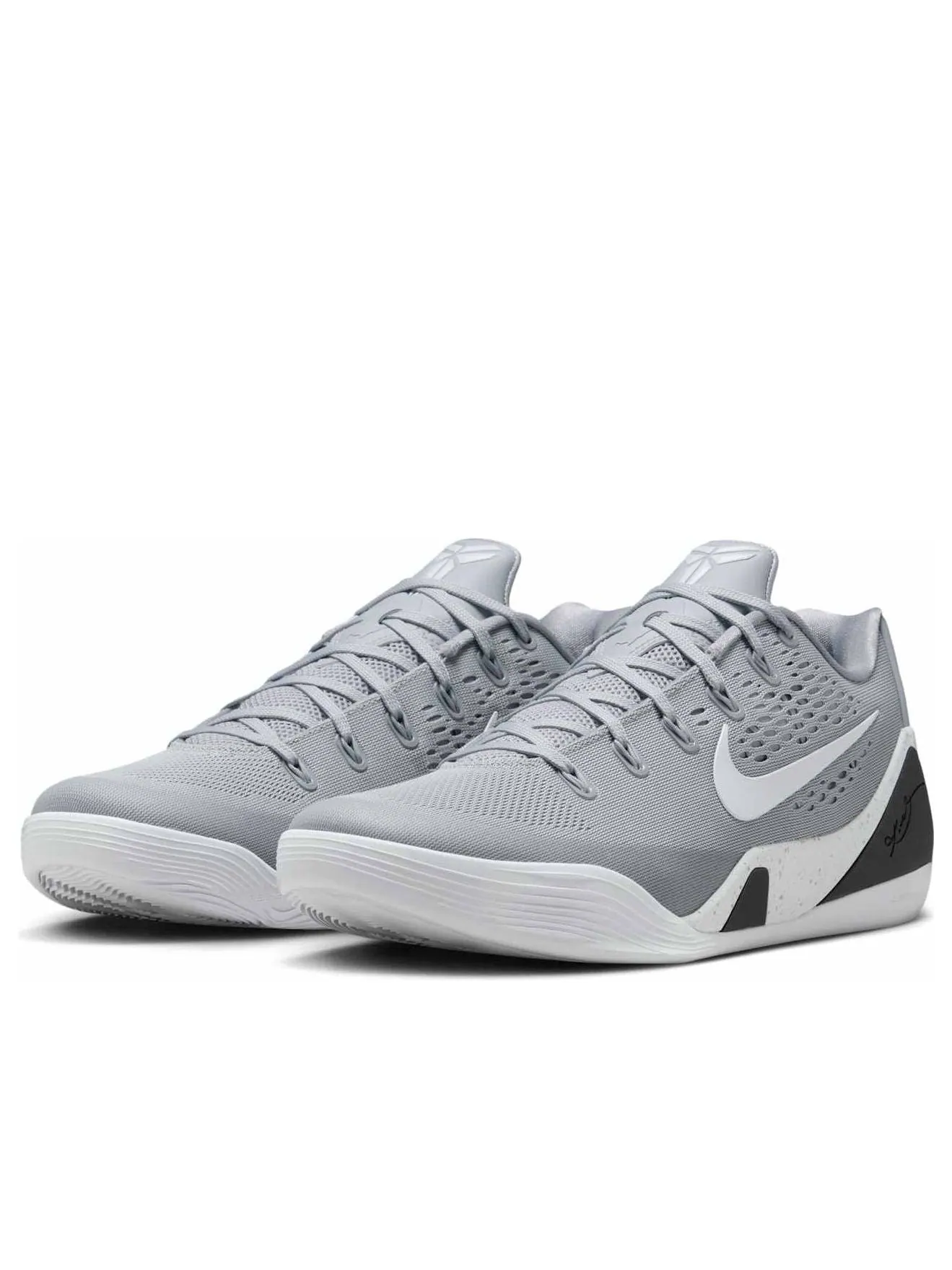 Кроссовки Nike Kobe 9 EM Low Protro 'Wolf Grey' — изображение 3 из 6, серый