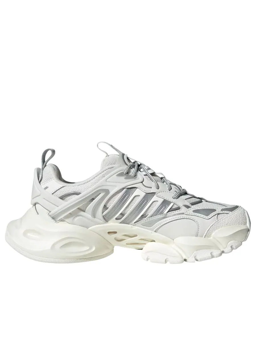 Кроссовки adidas XLG Runner Deluxe 'Core White Silver Metallic' — изображение 2 из 6, белый