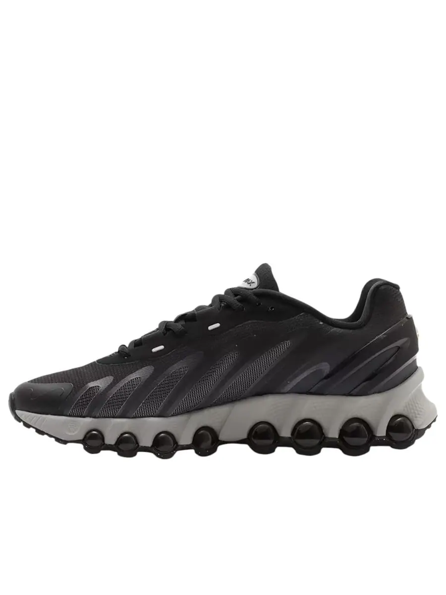 Кроссовки Nike x Paris Saint-Germain Air Max Dn8 'Black Particle Grey' — изображение 1 из 3, черный