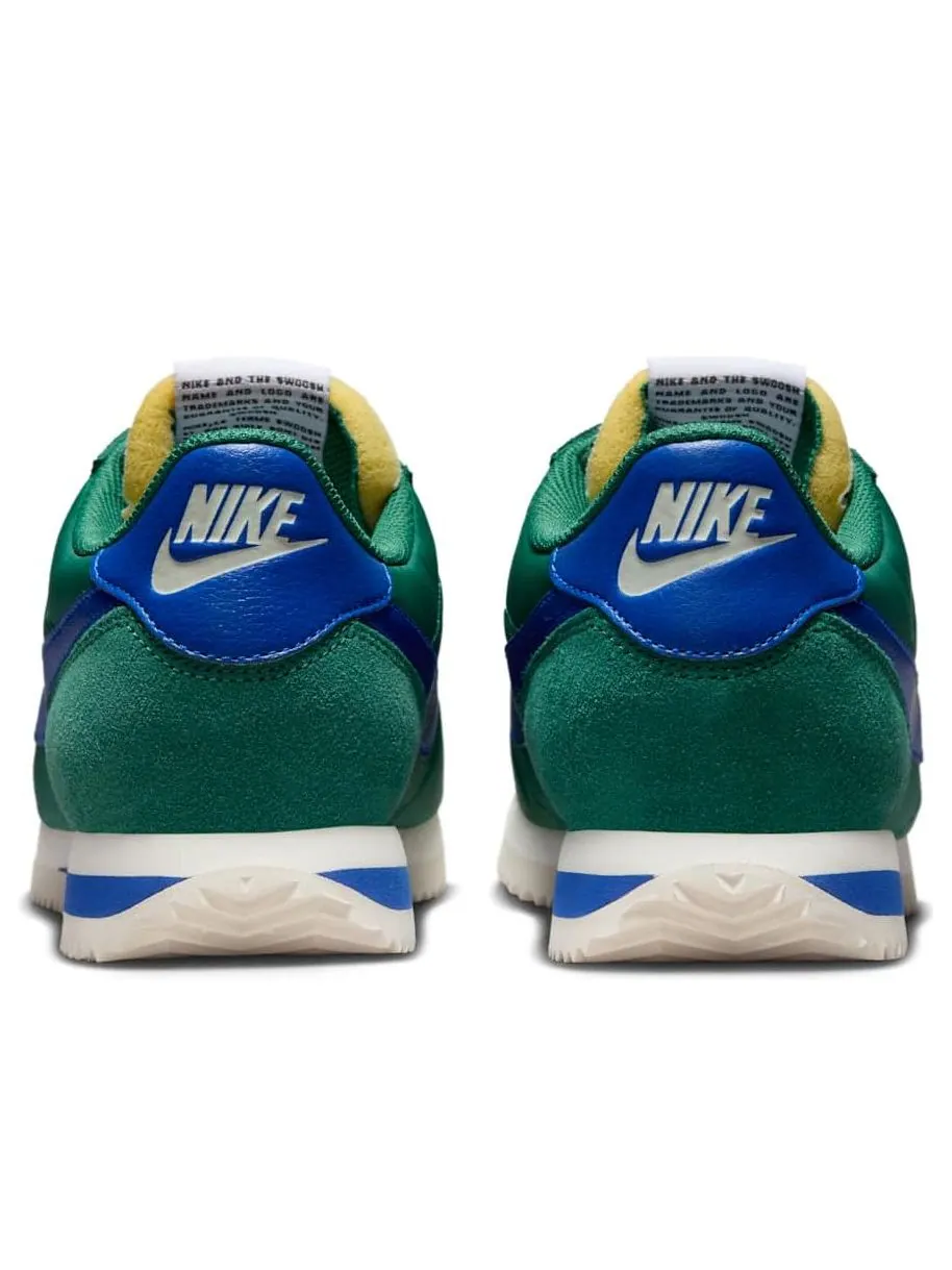 Кроссовки (WMNS) Nike Cortez TXT 'Evergreen Aura' — изображение 3 из 6, зеленый