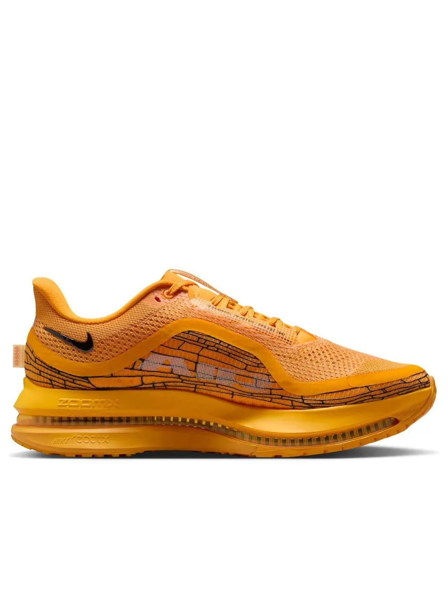 Кроссовки Nike Air Zoom Pegasus Premium 'Modern Mayfly' — изображение 2 из 6, желтый