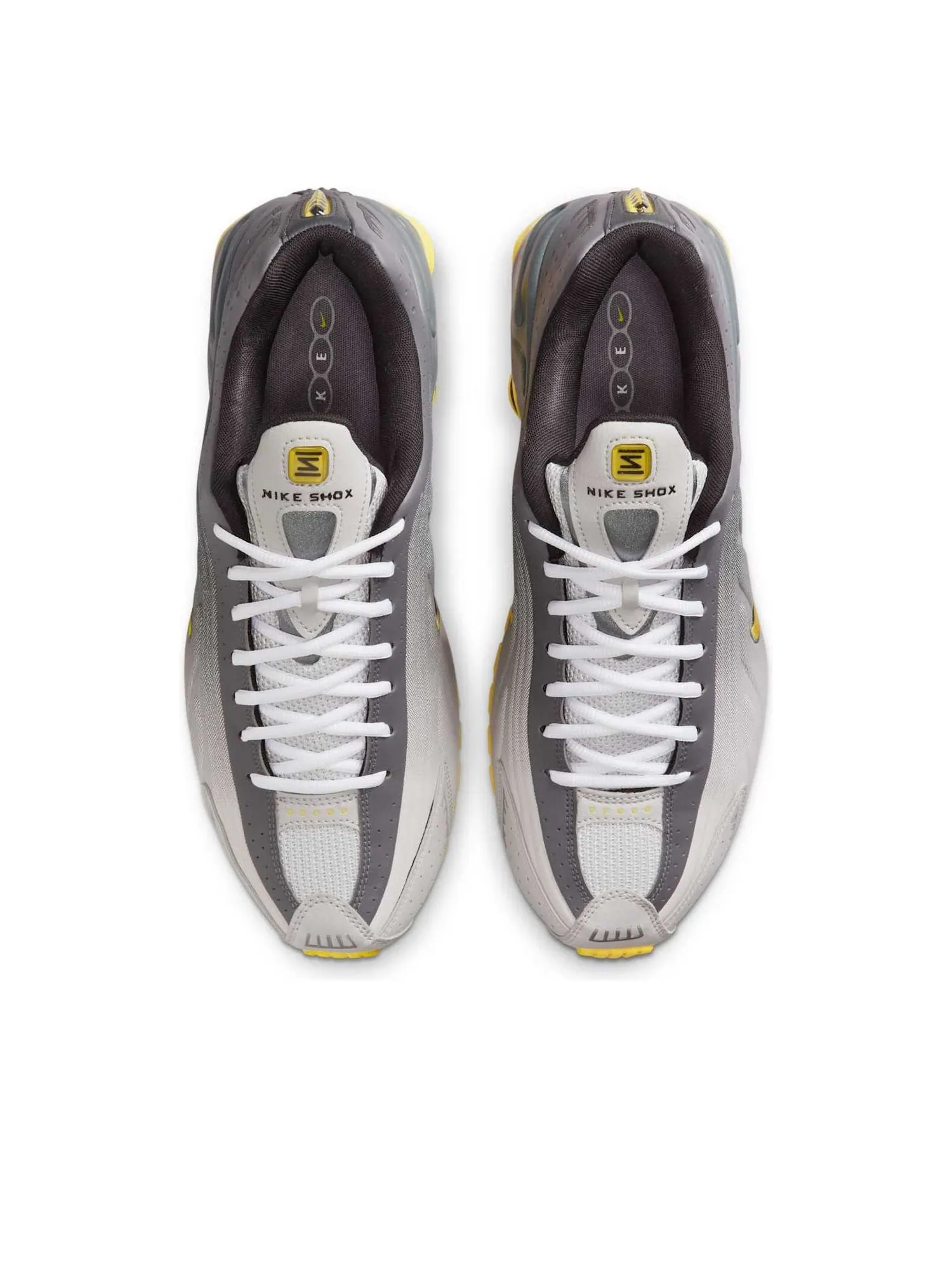Кроссовки Nike Shox R4 SE 'Vast Grey Bright Citron' — изображение 2 из 6, серый