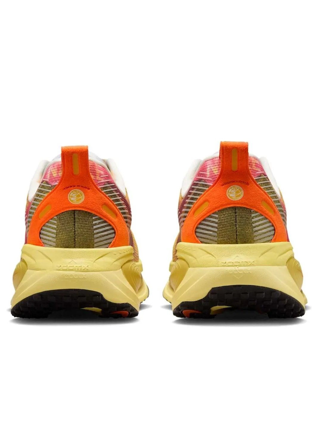 Кроссовки Nike Air Zoom Vomero 18 SE 'Multi-Colour' — изображение 3 из 6, мульти