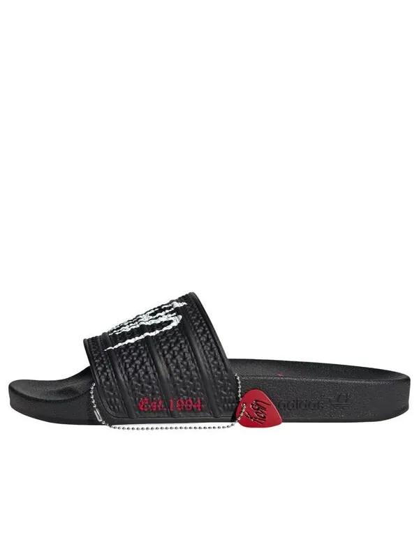 Тапочки x korn adilette slides '30th anniversary' Adidas — изображение 1 из 4, черный/белый