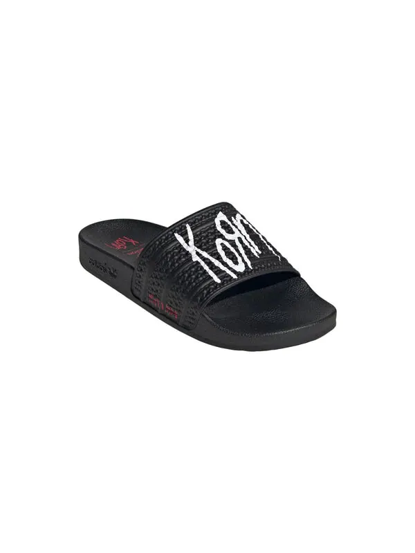 Тапочки x korn adilette slides '30th anniversary' Adidas — изображение 3 из 4, черный/белый