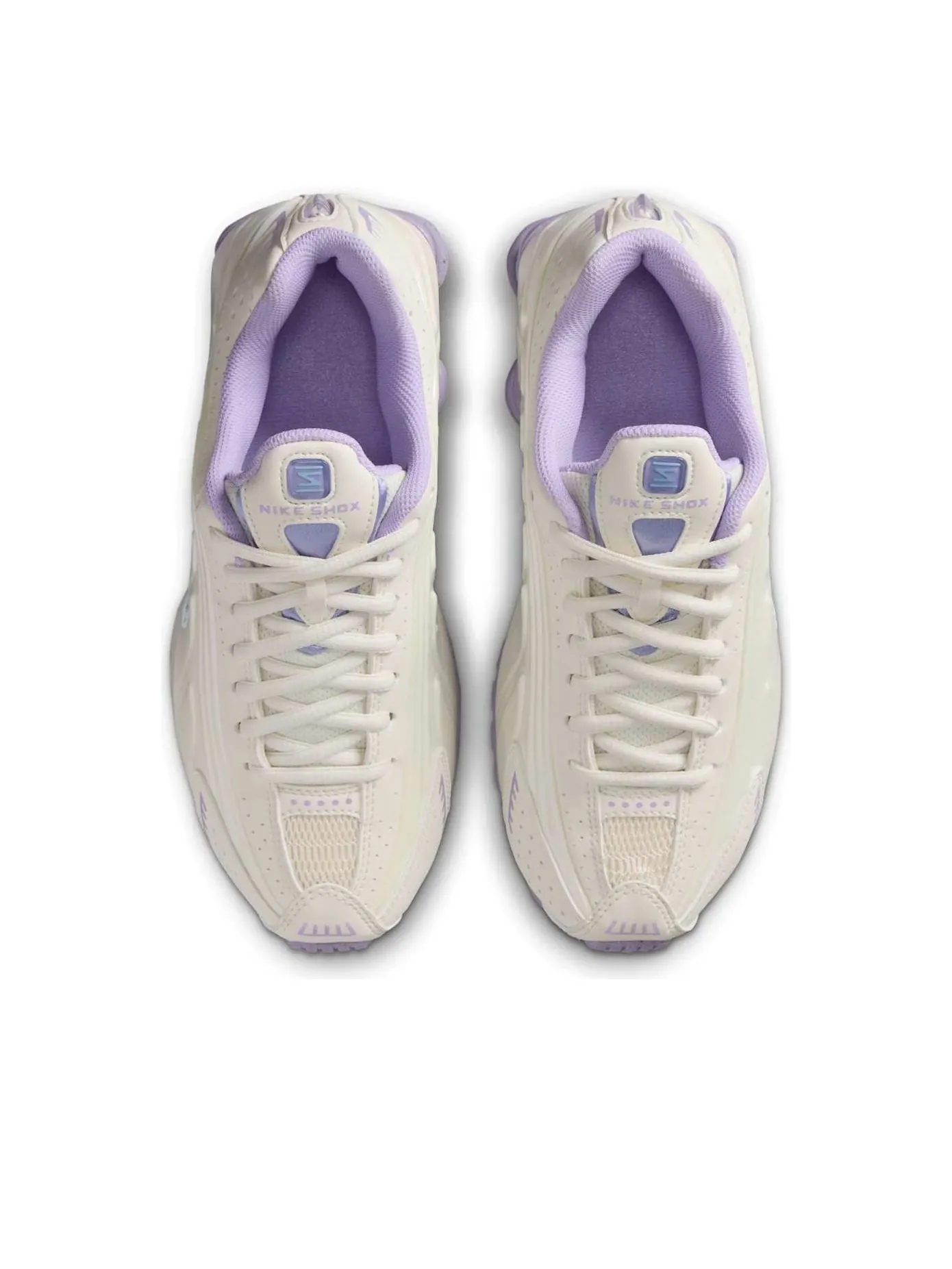 Кроссовки (GS) Nike Shox R4 'Soft Pearl Hydrangeas' — изображение 2 из 6, белый