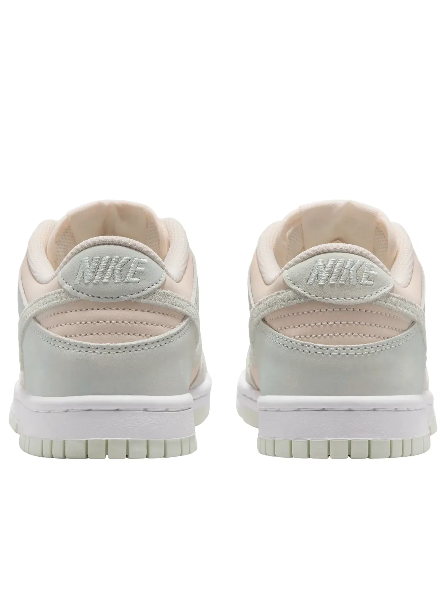 Кроссовки Nike Dunk Low Suede 'Chalk Barely Green' IH4574-100 — изображение 3 из 6, зеленый