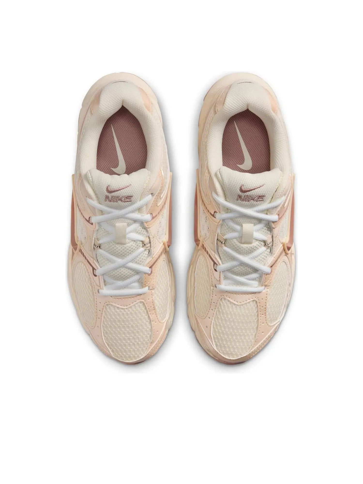 Кроссовки (WMNS) Nike V5 RNR 'Soft Pearl' — изображение 2 из 6, розовый