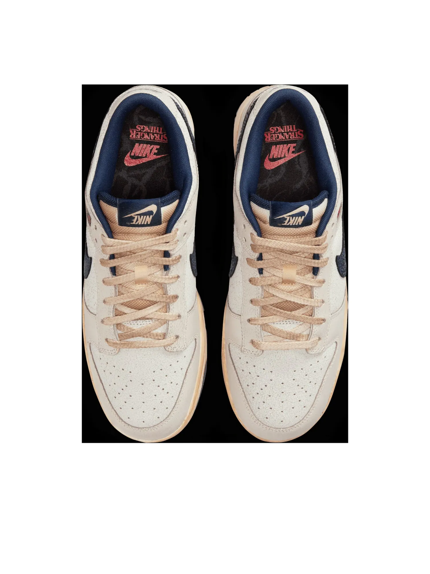 Кроссовки Nike x Stranger Things Dunk Low 'Phantom Midnight Navy' — изображение 2 из 6, бежевый