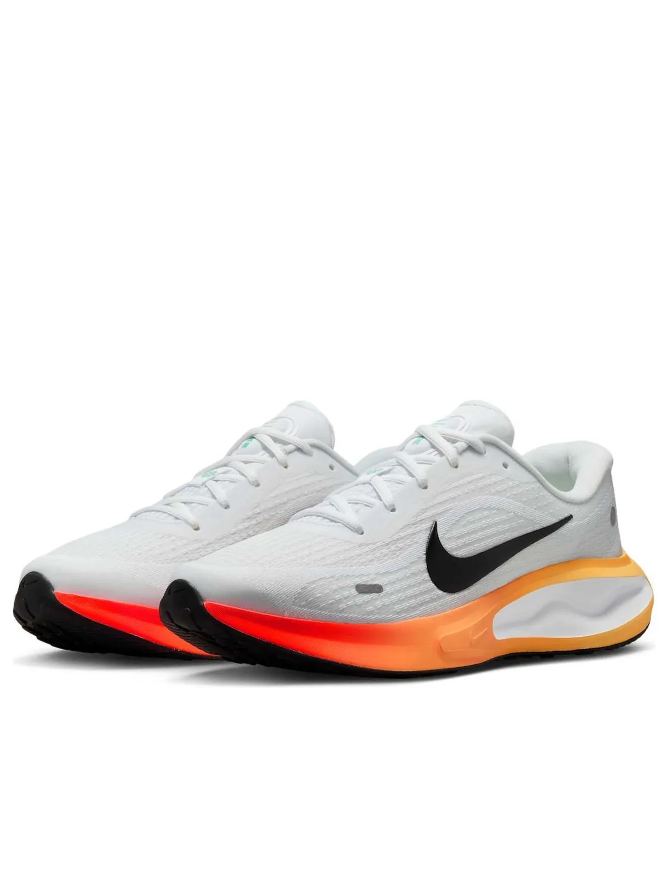 Кроссовки Nike Journey Run 'White Black Bright Crimson' — изображение 3 из 6, белый