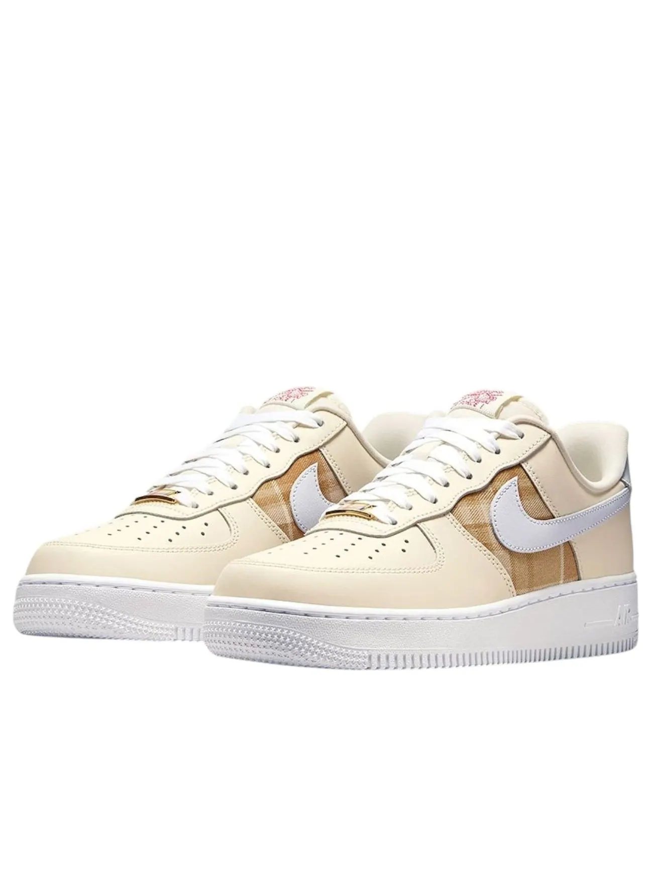 (WMNS) Nike Air Force 1 07 'White Cream Plaid Retro' — изображение 2 из 3, белый/кремовый