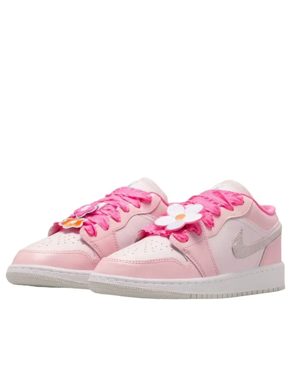 Кроссовки (GS) Air Jordan 1 Low 'Flowers Bloom' — изображение 2 из 5, розовый