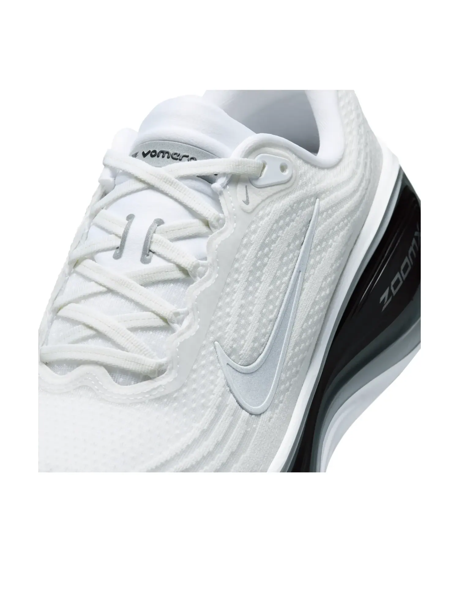 Кроссовки Nike Vomero Plus 'White Metallic Silver Cool Grey' — изображение 5 из 6, белый
