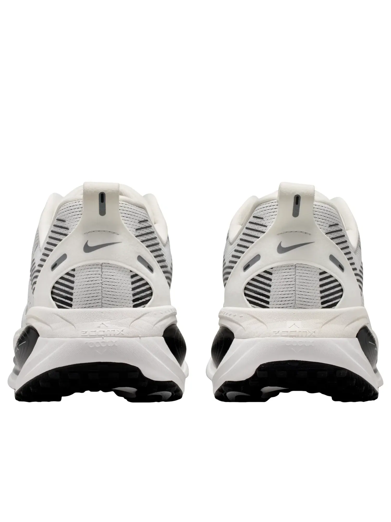 Кроссовки Nike Air Zoom Vomero 18 'Summit White Black' II7189-100 — изображение 4 из 7, белый