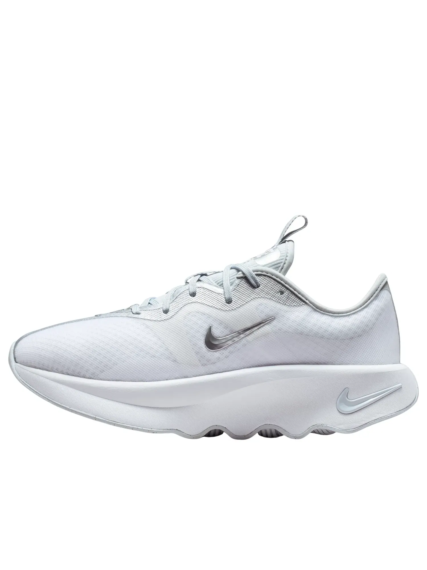 Женские кроссовки для бега с закрытой шнуровкой Motiva White Metallic Silver Nike — изображение 1 из 7, белый
