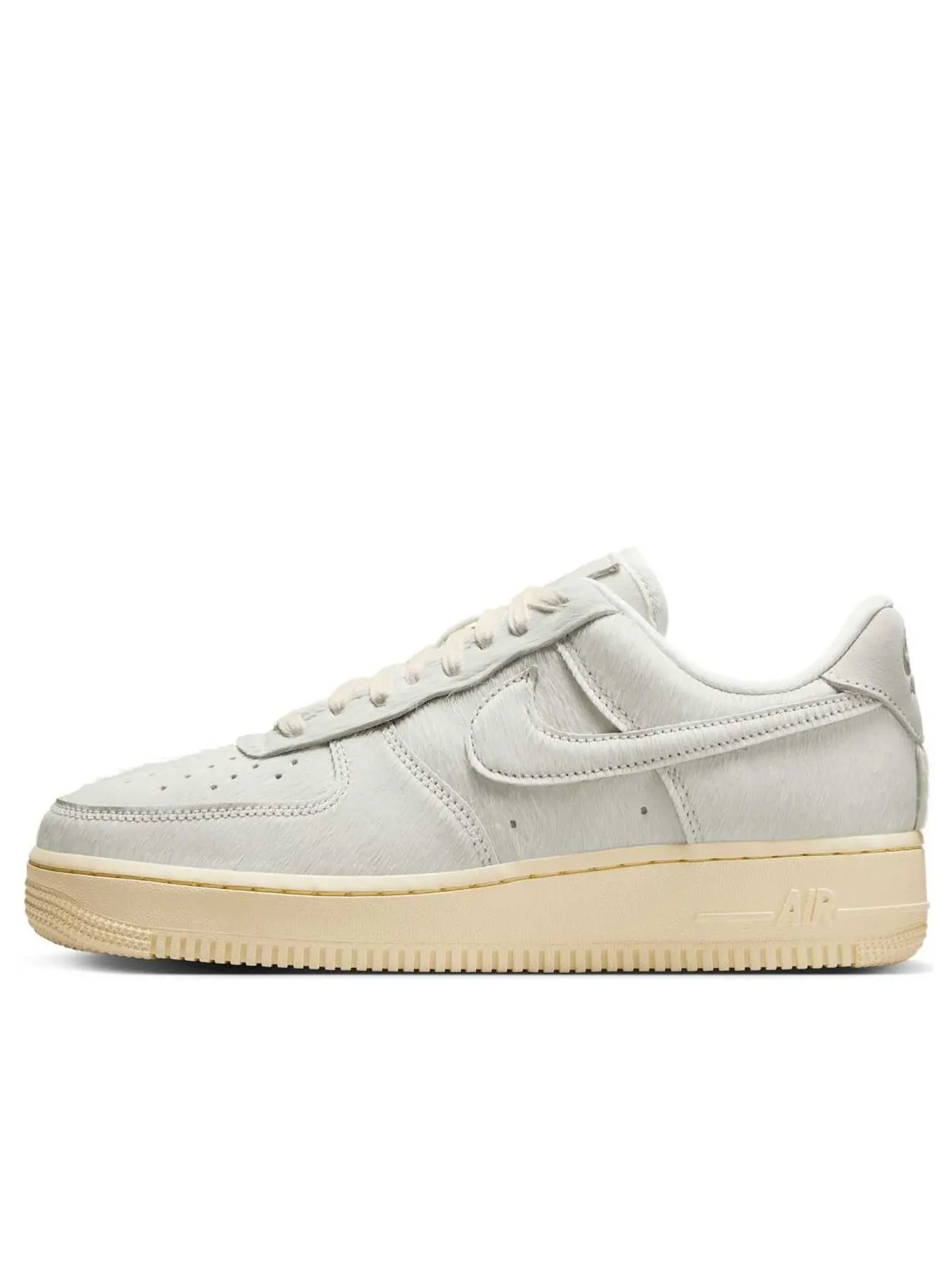 Кроссовки (WMNS) Nike Air Force 1 Low '07 'Sail Pony Hair' — изображение 1 из 6, бежевый