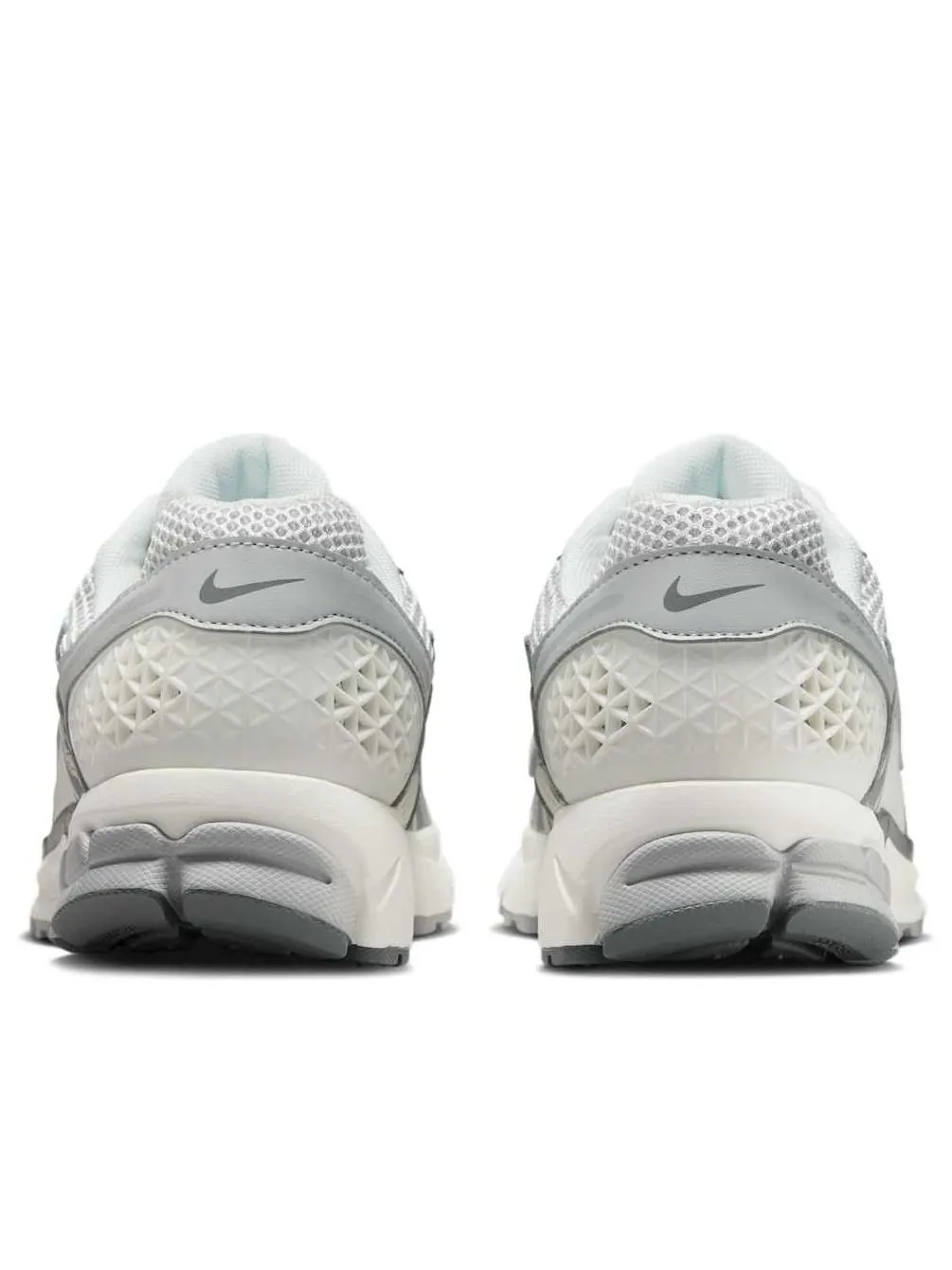 Nike Air Zoom Vomero 5 'Summit White Metallic Silver' — изображение 3 из 6