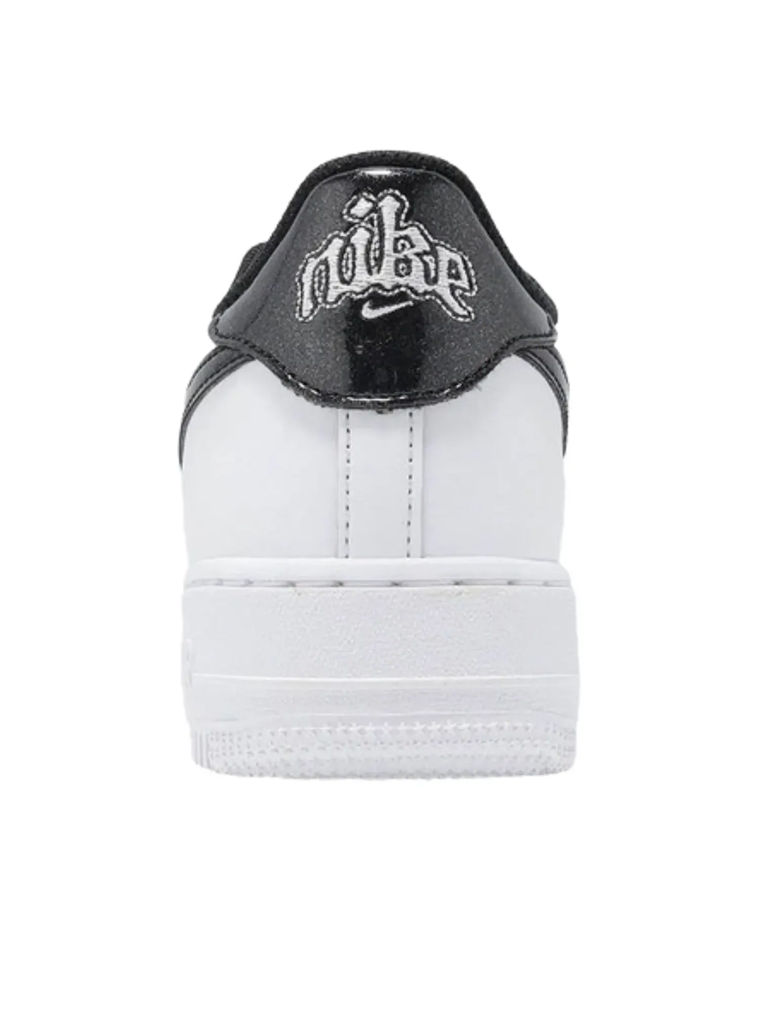 Кроссовки Nike Air Force 1 LV8 'White Black' IM4402-100 — изображение 4 из 6, белый