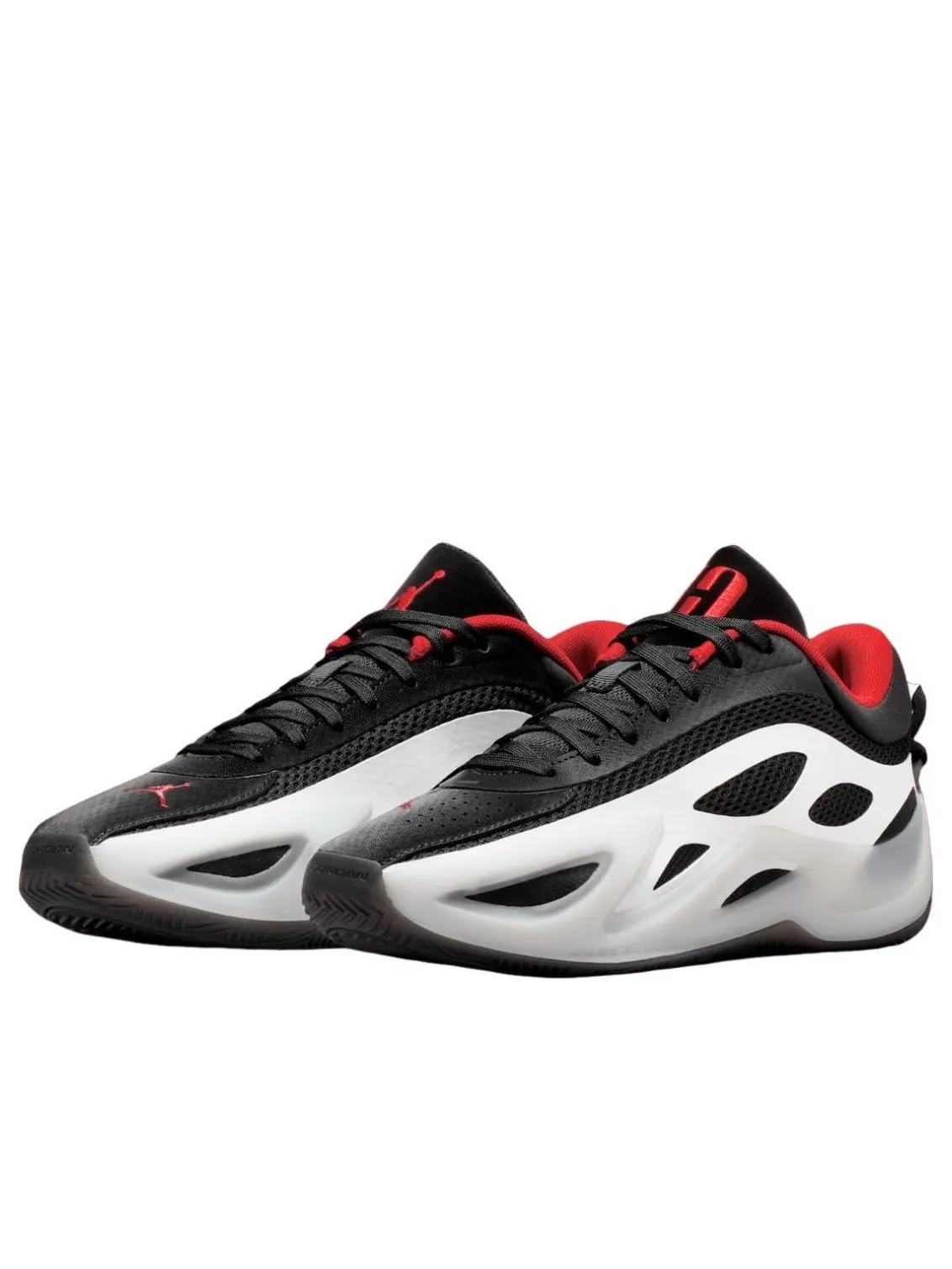 Кроссовки Air Jordan Heir 02 'Black University' — изображение 2 из 5, черный/красный-белый