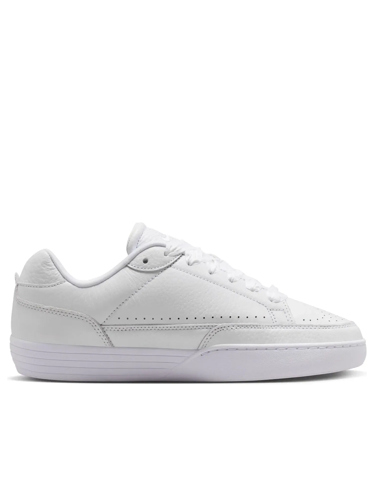 Женские кроссовки Nike Tennis Classic IM5955-101 — изображение 2 из 7, белый