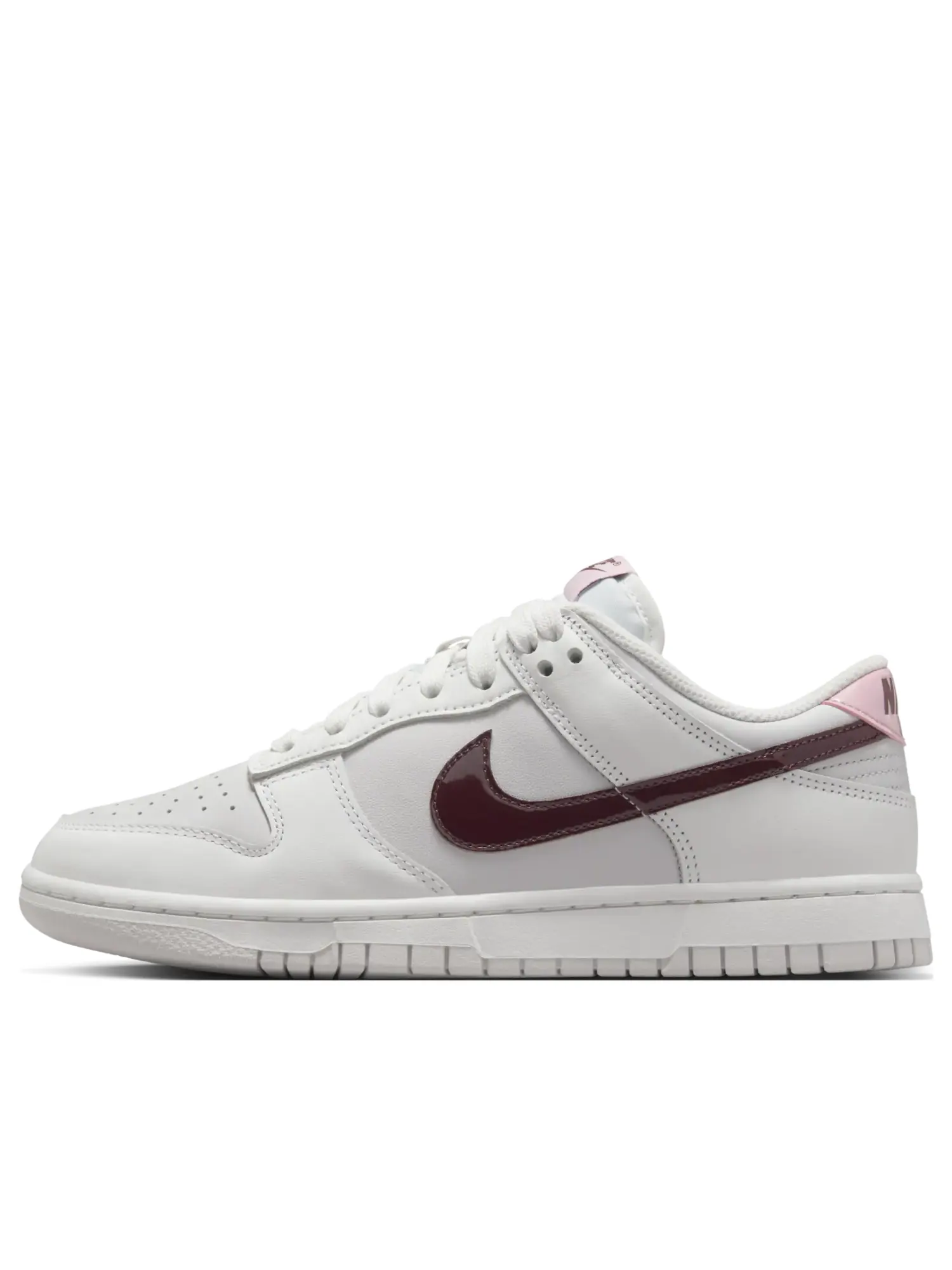 Кроссовки (WMNS) Nike Dunk Low 'White Plum Chalk' — изображение 1 из 7, белый