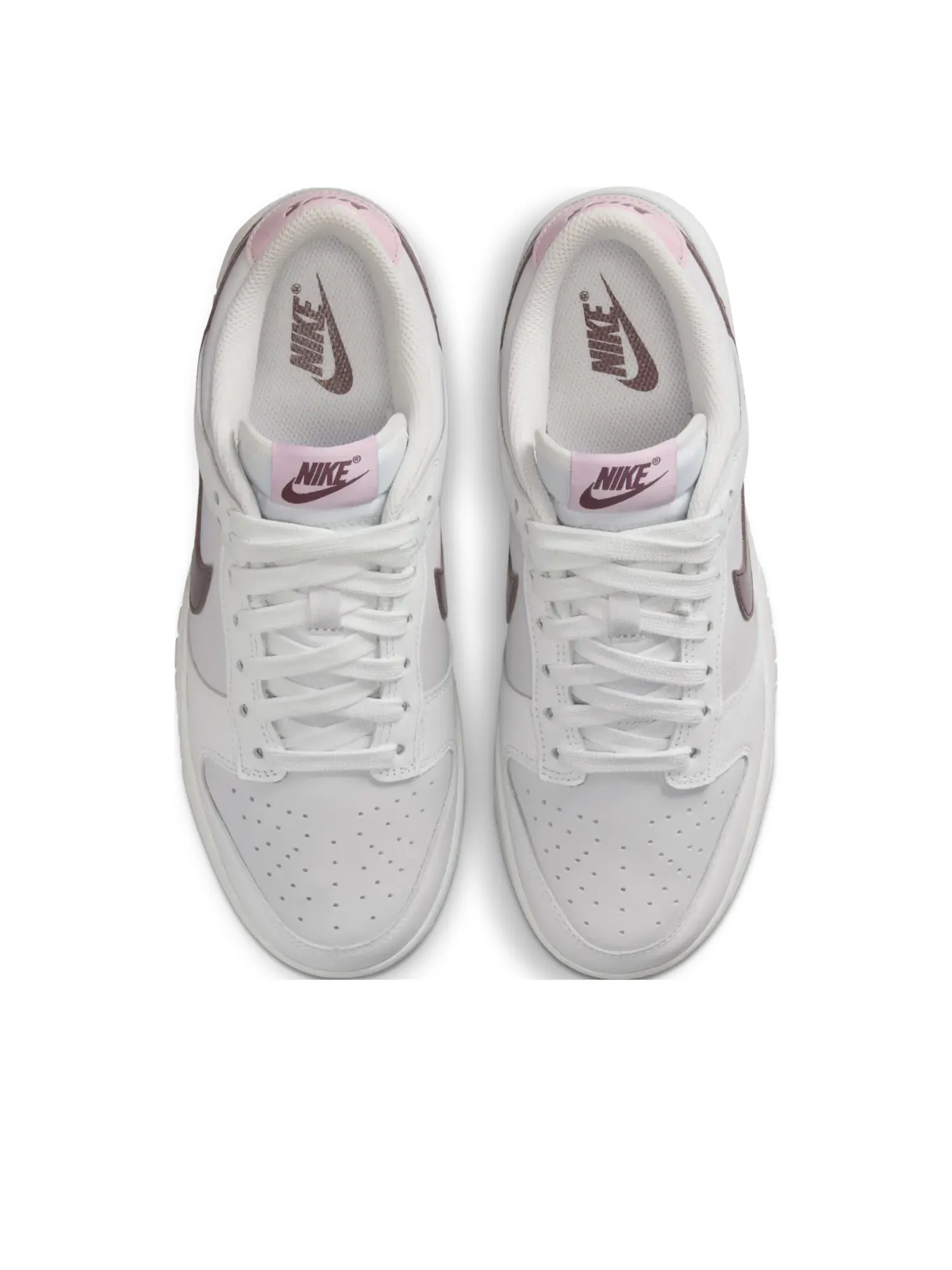 Кроссовки (WMNS) Nike Dunk Low 'White Plum Chalk' — изображение 4 из 7, белый