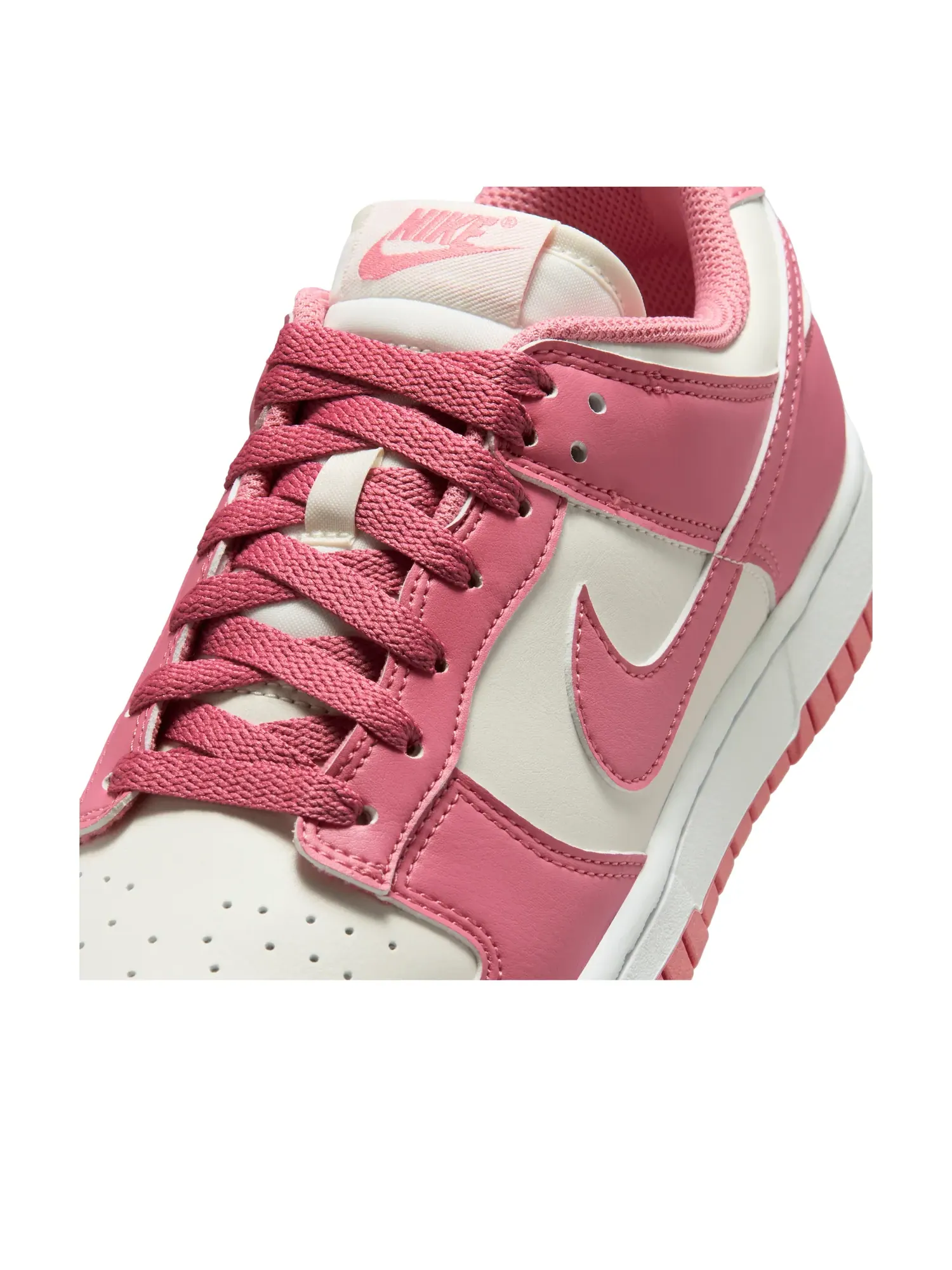 Кроссовки (WMNS) Nike Dunk Low 'Sail Peony' — изображение 5 из 6, розовый