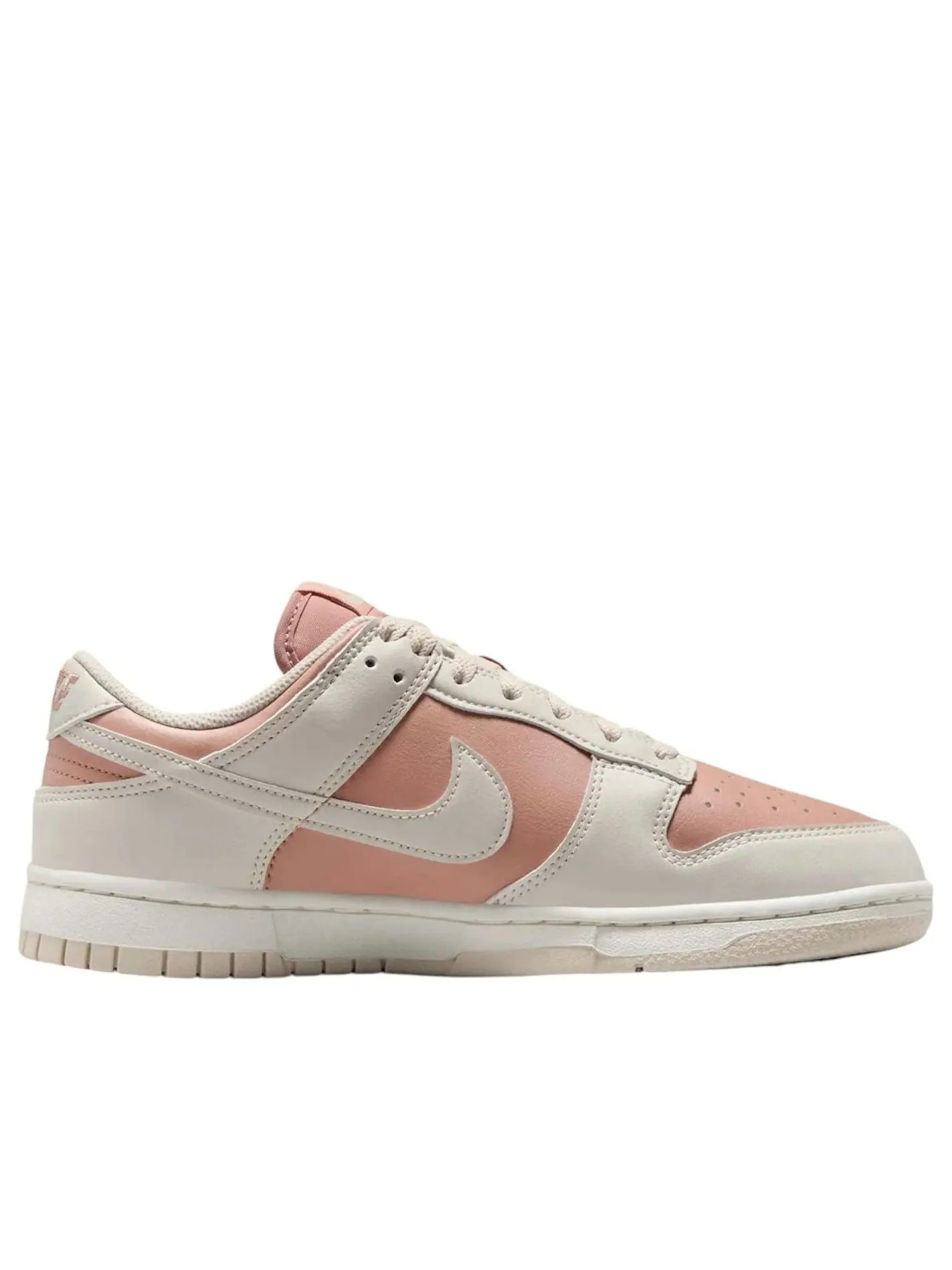 Кроссовки (WMNS) Nike Dunk Low 'Particle Pink' — изображение 2 из 6, розовый