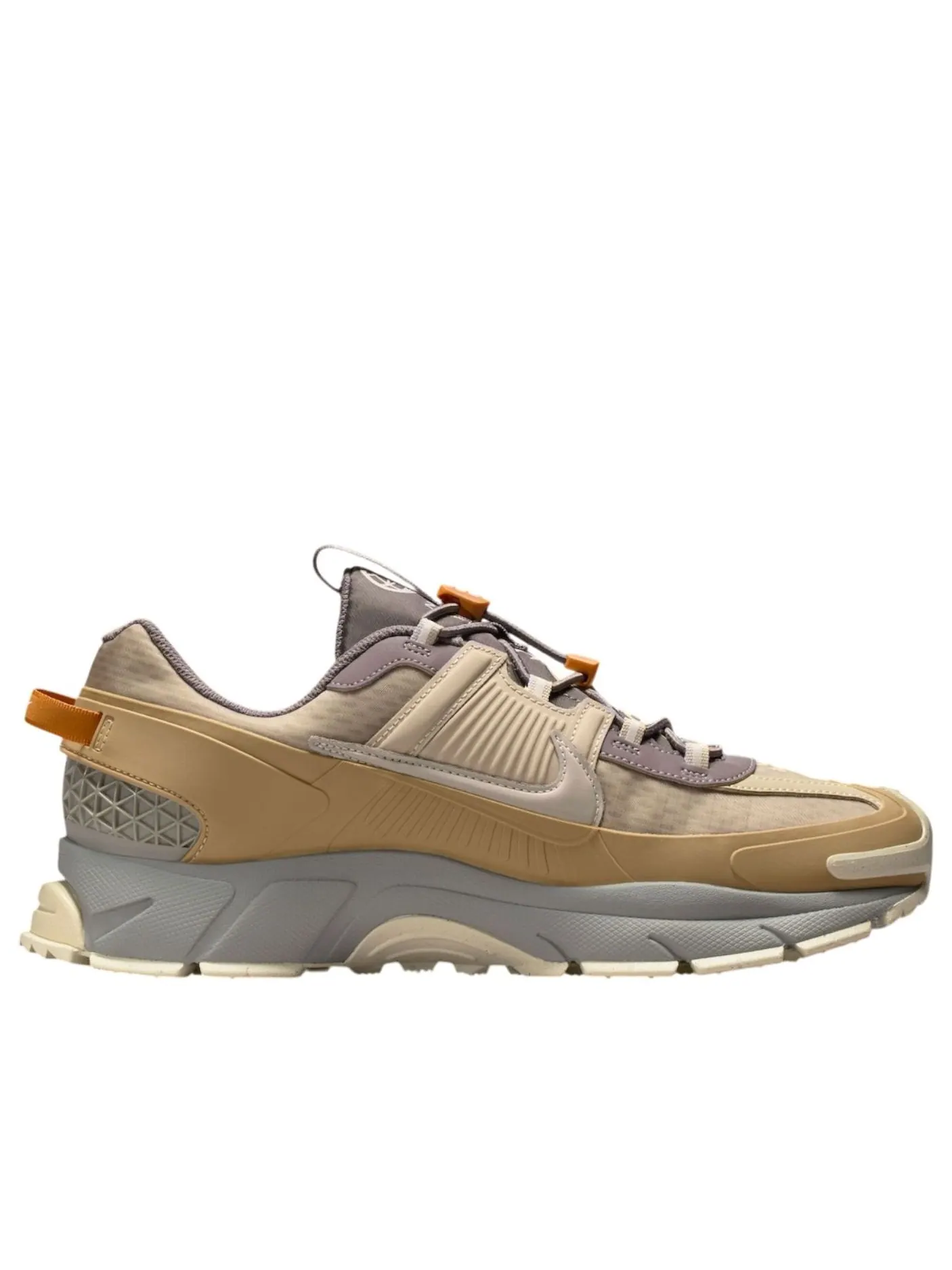 Кроссовки Nike Vomero 5 Roam 'Running Poets' — изображение 2 из 6, бежевый