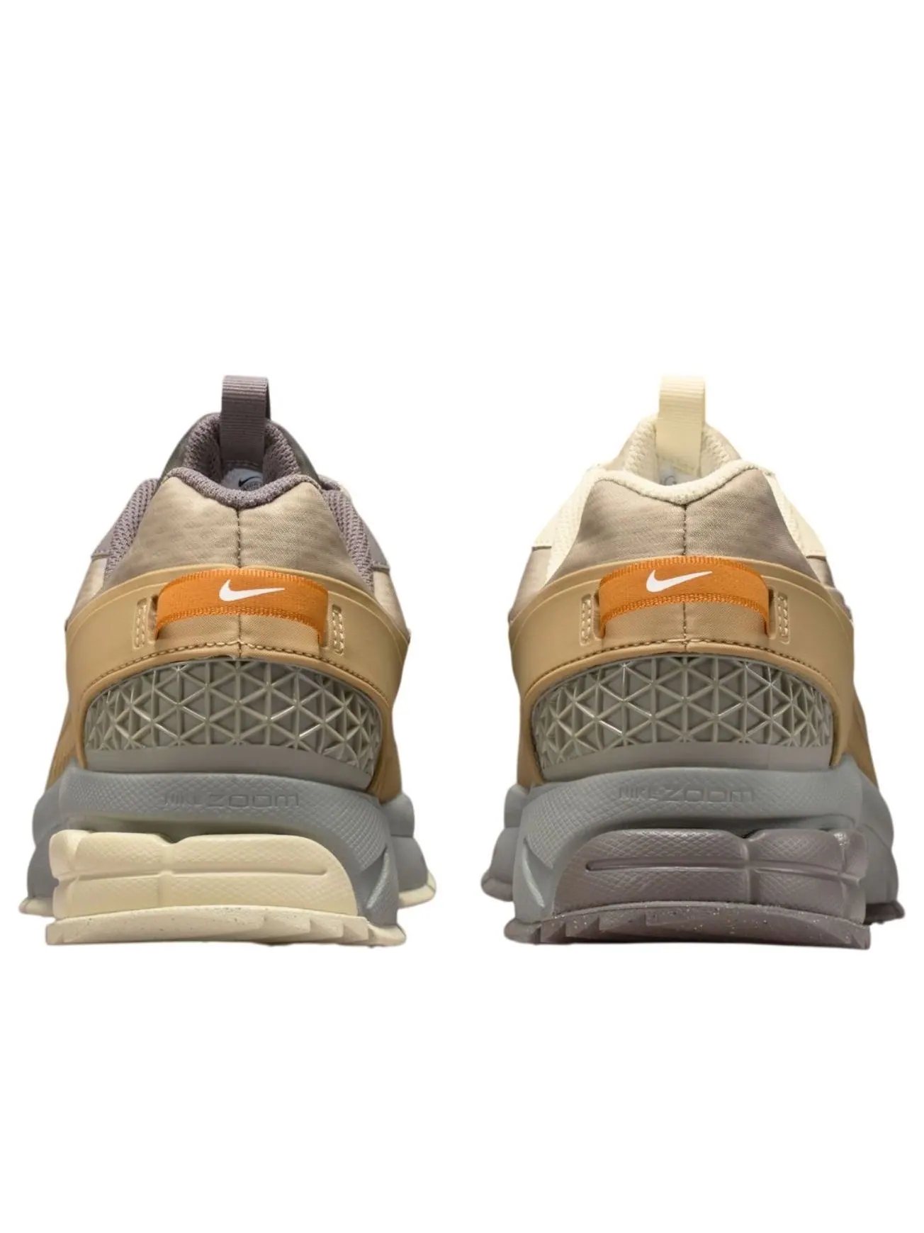 Кроссовки Nike Vomero 5 Roam 'Running Poets' — изображение 5 из 6