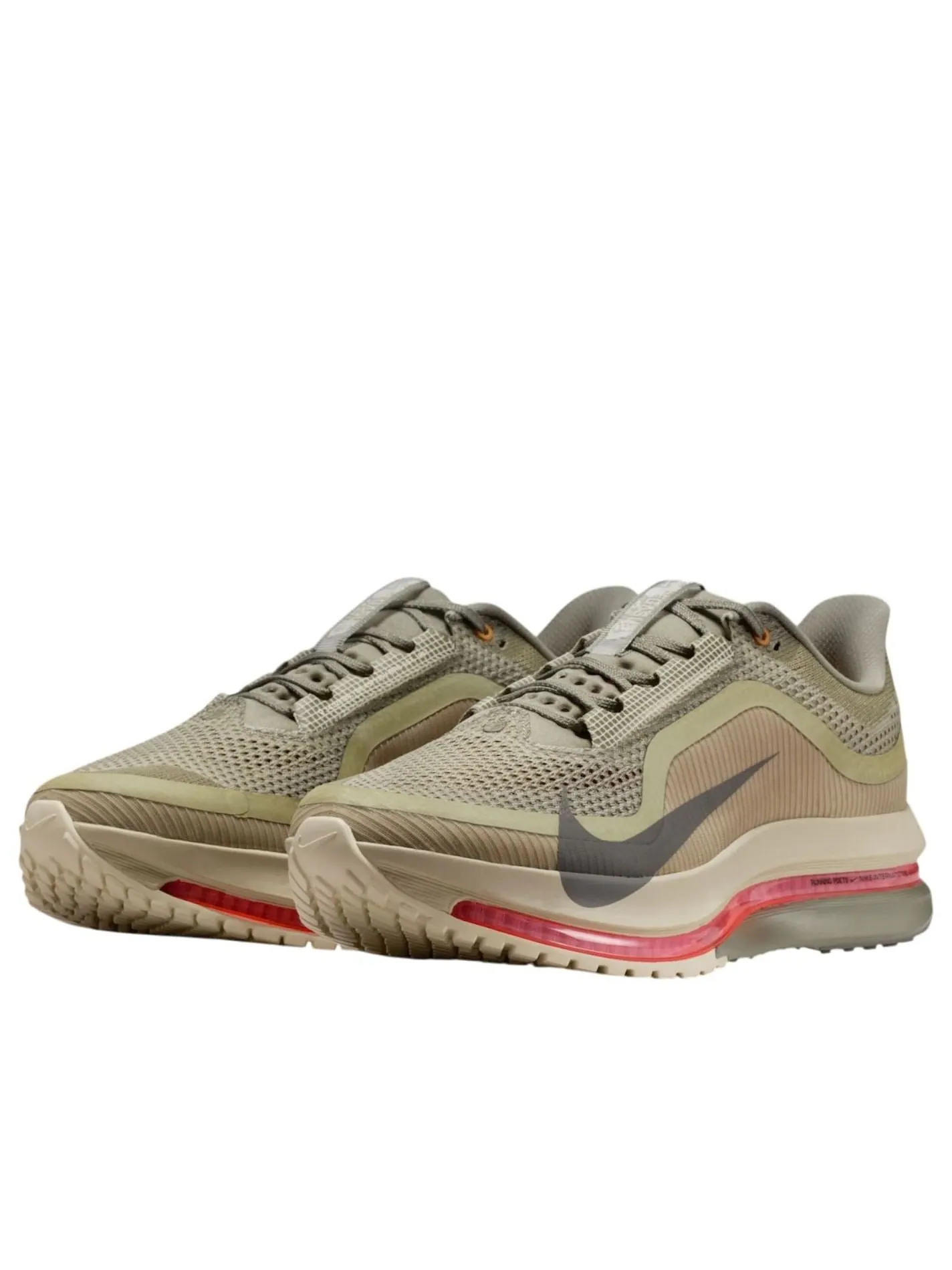 Кроссовки Nike Pegasus Premium 'Running Poets' — изображение 3 из 6, бежевый