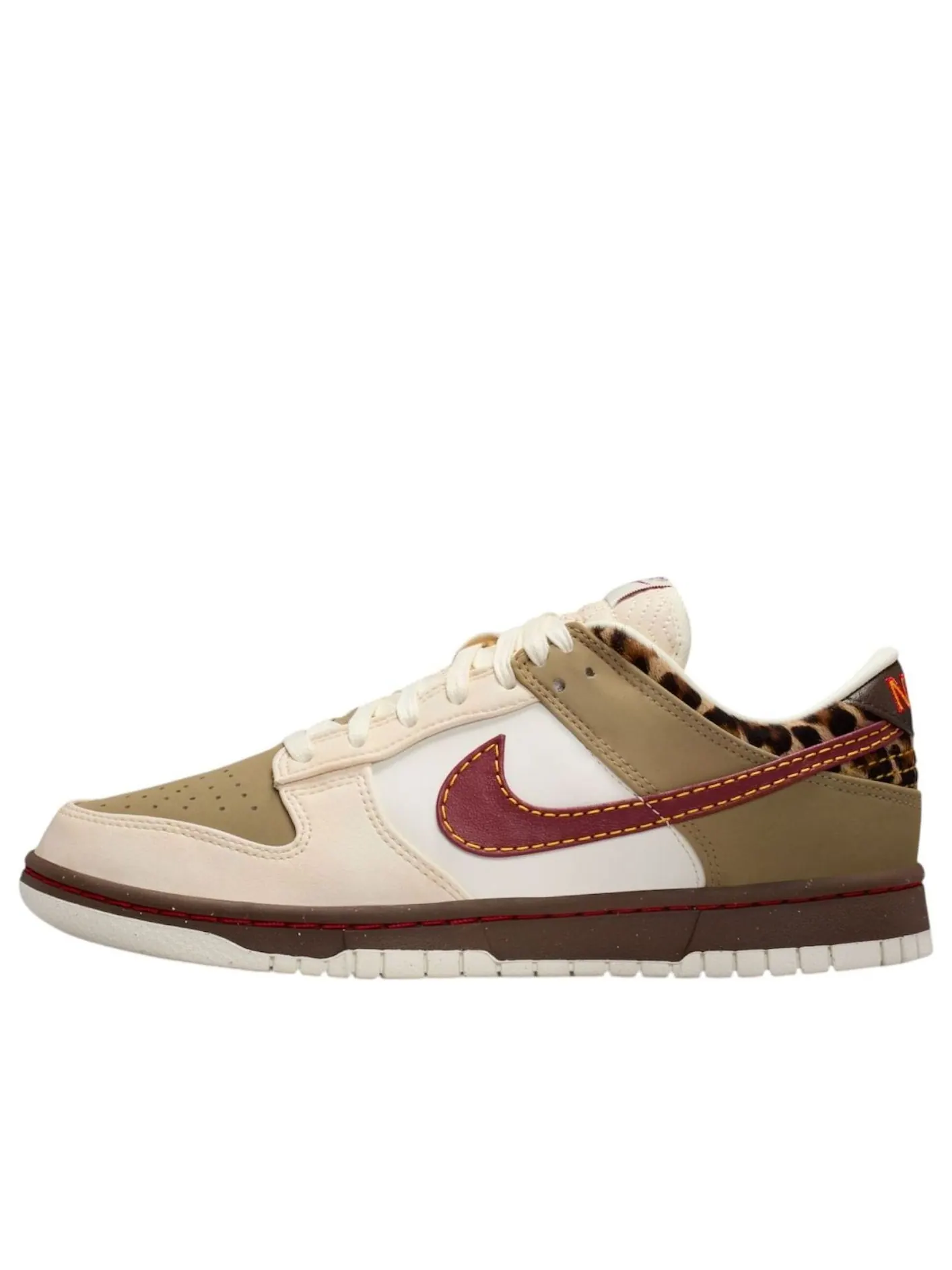 Кроссовки женские Nike Dunk Low 'Khaki Leopard' — изображение 1 из 6, коричневый