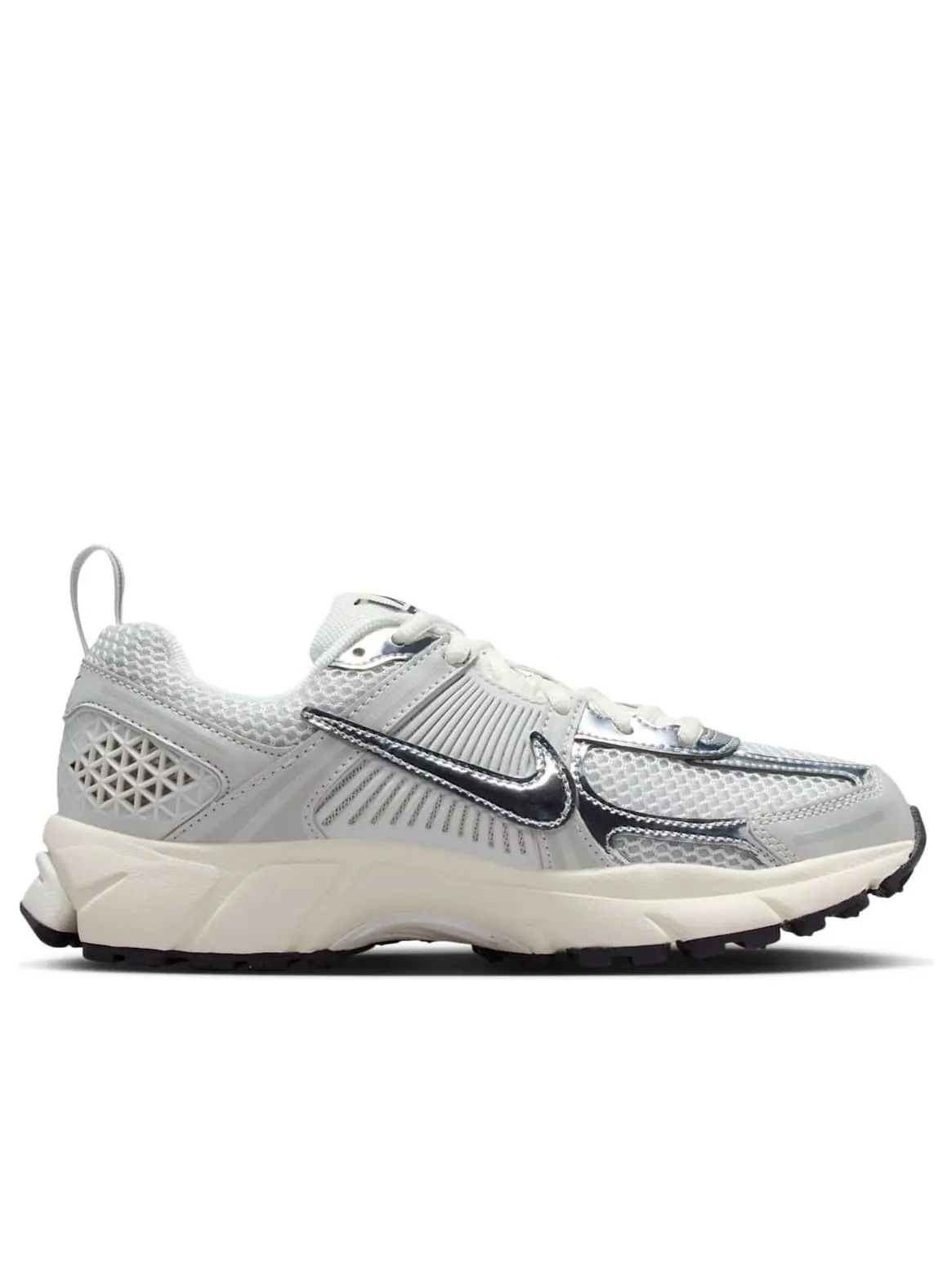 Кроссовки (GS) Nike Vomero 5 'Photon Dust Chrome' — изображение 6 из 6, серебряный