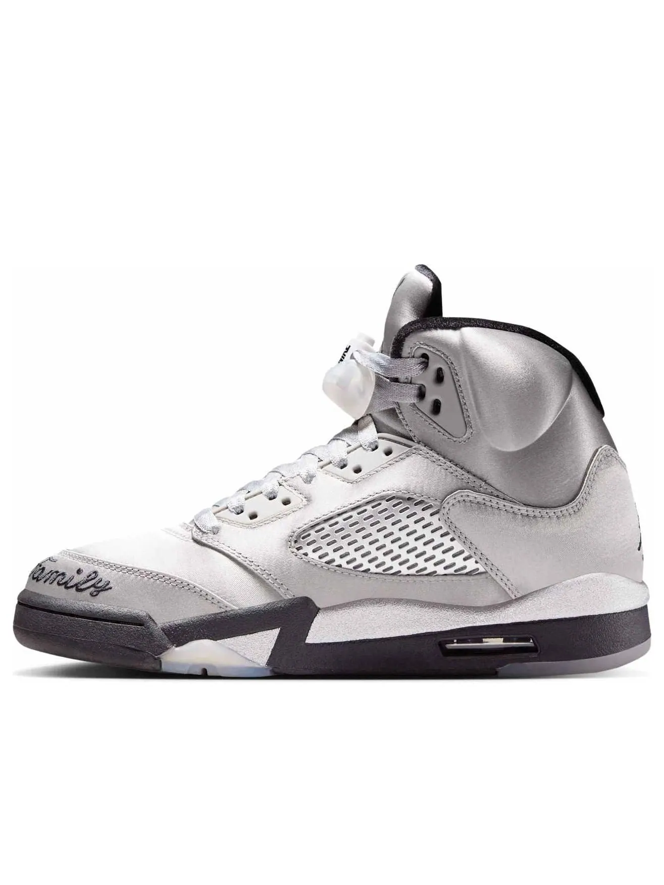 Кроссовки (WMNS) Air Jordan 5 Retro 'Wings' — изображение 1 из 6, серебряный