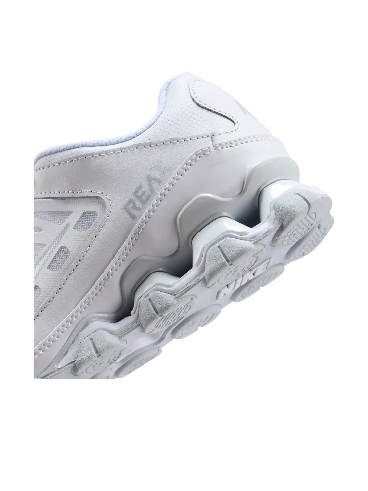 Кроссовки (WMNS) Nike Reax 8 TR 'White Pure Platinum' — изображение 8 из 8, белый