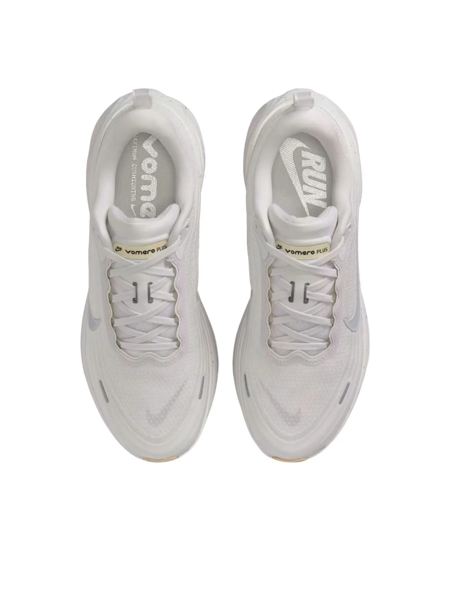 Кроссовки Nike Vomero Plus 'Speckle Vast Grey Metallic Silver' — изображение 4 из 4, серый