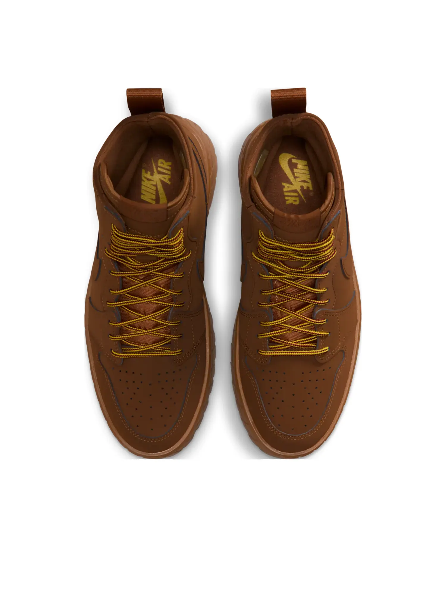 Кроссовки (WMNS) Air Jordan 1 High Brooklyn 'Light British Tan' — изображение 2 из 7, коричневый