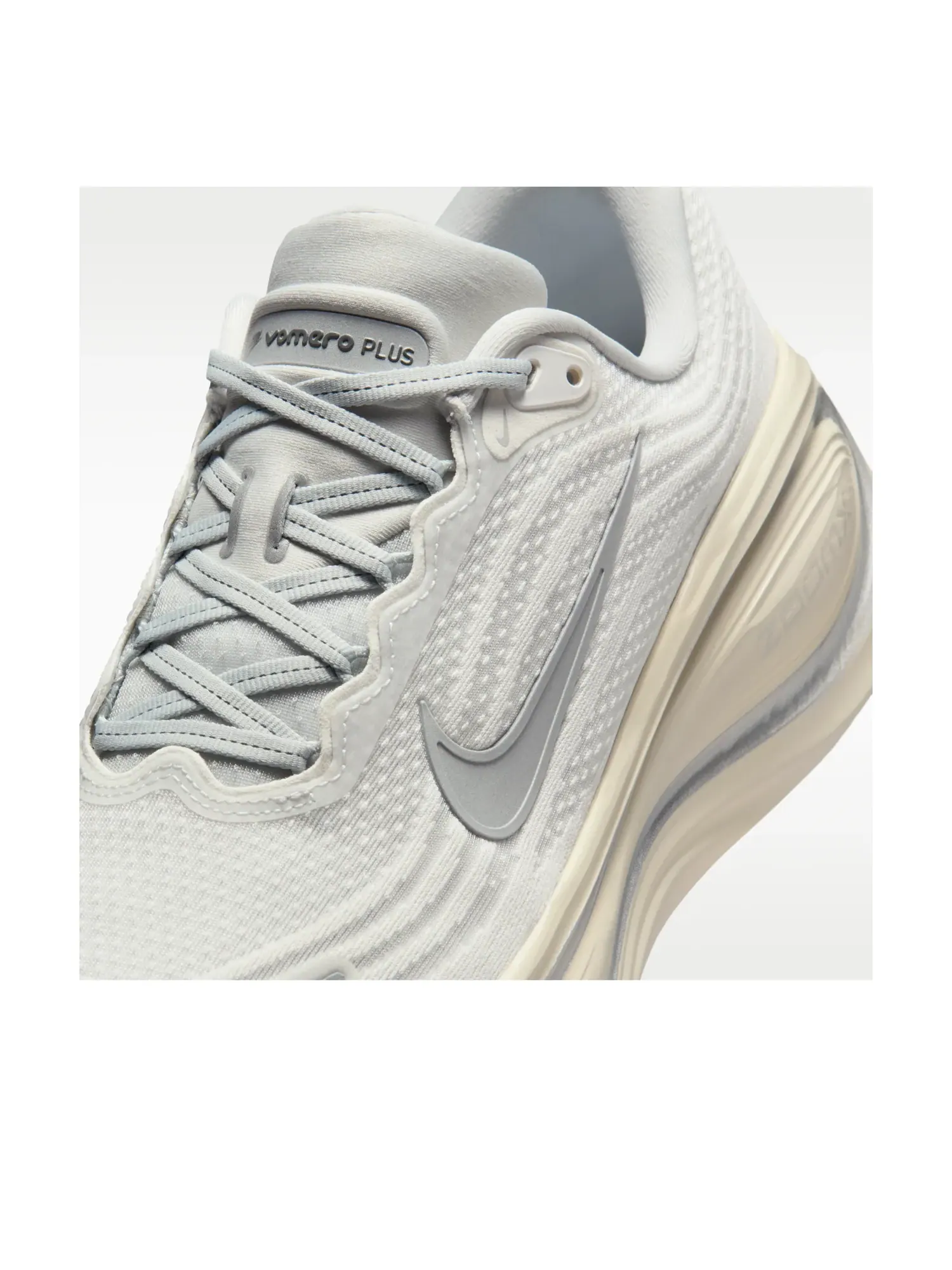 Кроссовки Nike Air Zoom Vomero Plus 'Running is Mental' — изображение 5 из 6, серый